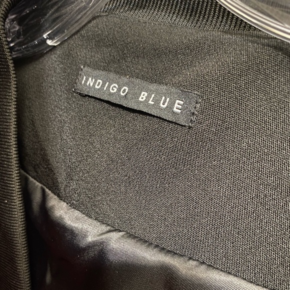 V-Neck Black Bomber Jacket - Picture 8 of 8